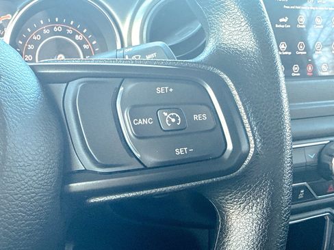 Used 2023 Jeep Gladiator Sport w/ Trailer Tow Package image 39