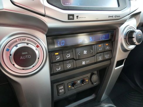 Used 2019 Toyota 4Runner 4WD image 27