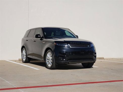 New 2026 Land Rover Range Rover Sport SE image 2