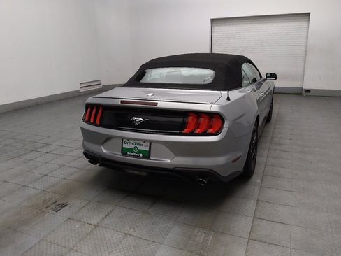 Used 2020 Ford Mustang Premium RWD image 9