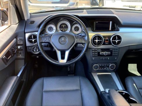 Used 2014 Mercedes-Benz GLK 350 2WD image 6