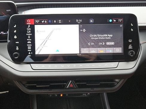 New 2026 Dodge Charger R/T AWD/4WD image 18