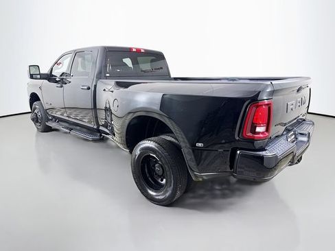 Used 2025 RAM 3500 Big Horn AWD/4WD image 5