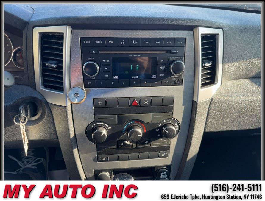Used 2008 Jeep Grand Cherokee Laredo AWD/4WD image 17