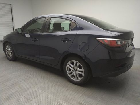 Used 2018 Toyota Yaris iA image 3