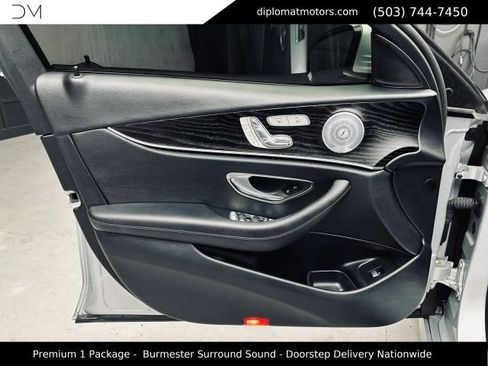 Used 2018 Mercedes-Benz E 300 image 24