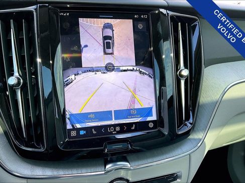 Certified 2025 Volvo XC60 T8 Plus w/ Protection Package Premier image 30