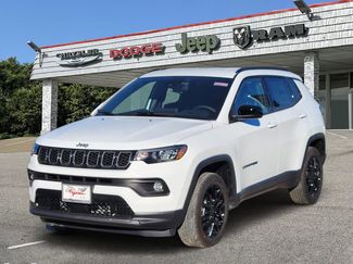 New 2026 Jeep Compass Latitude video 2