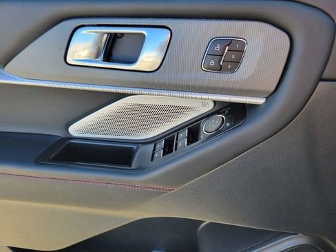 New 2026 Ford Explorer ST w/ Sun And Sound Package image 15