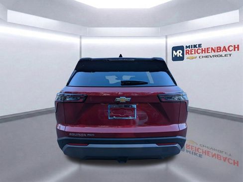 New 2026 Chevrolet Equinox LT w/ Convenience Package II image 5
