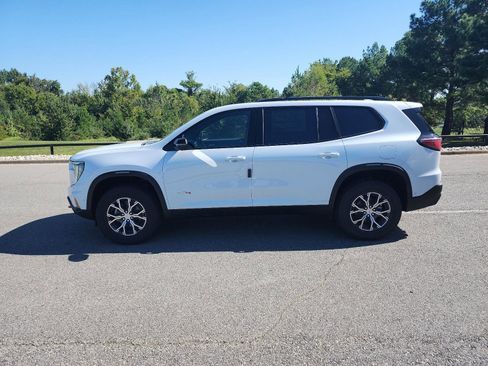 New 2026 GMC Acadia AT4 w/ Super Cruise Package image 2