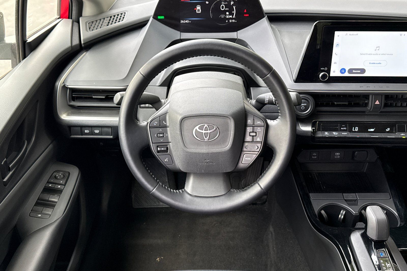Used 2025 Toyota Prius LE FWD image 17