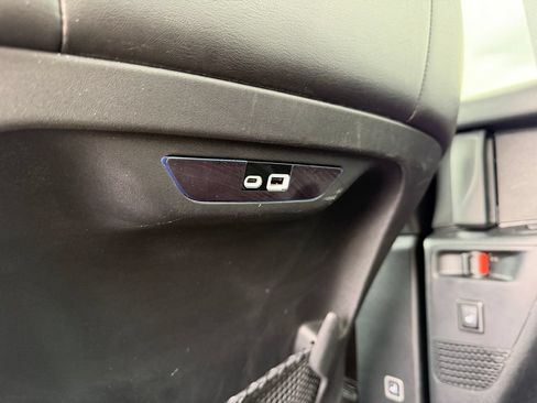 Used 2026 Chrysler Pacifica Limited w/ S Appearance Package FWD image 36