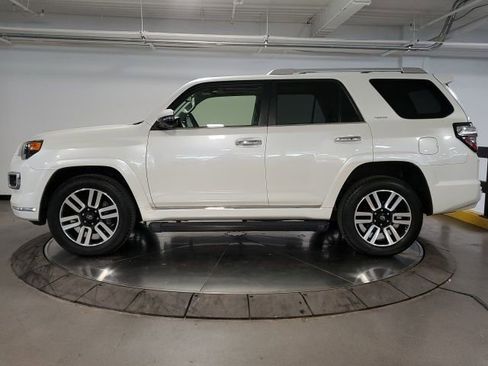 Used 2023 Toyota 4Runner Limited image 4
