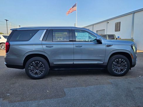 New 2026 GMC Yukon Elevation image 7