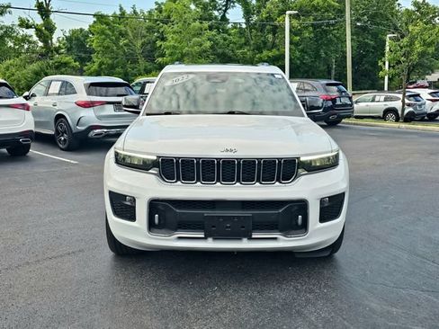 Used 2022 Jeep Grand Cherokee L Overland w/ Luxury Tech Group IV AWD/4WD image 2