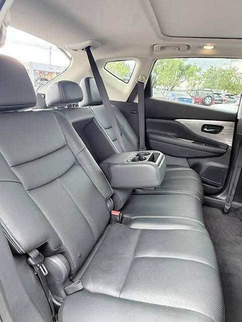 Used 2018 Nissan Murano Platinum w/ Cargo Package FWD image 14