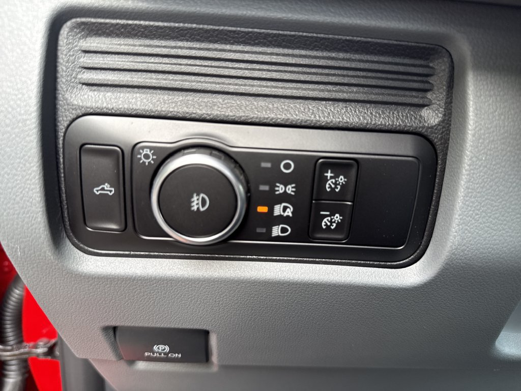 New 2026 Ford F350 XL w/ XL Driver Assist Package RWD image 19