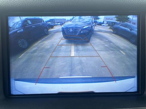 Used 2018 Chevrolet Suburban LT AWD/4WD image 33