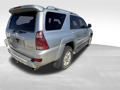 Used 2004 Toyota 4Runner Limited AWD/4WD image 3