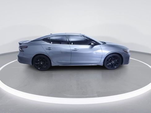 Used 2020 Nissan Maxima SR w/ Sport Mat Group FWD image 8
