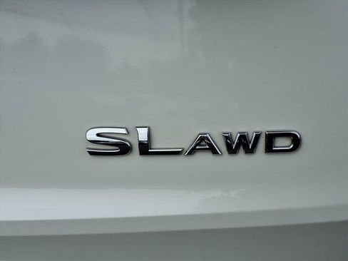 Certified 2023 Nissan Rogue SL image 16