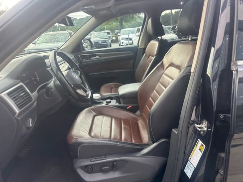 Certified 2021 Volkswagen Atlas SEL Premium AWD/4WD image 19