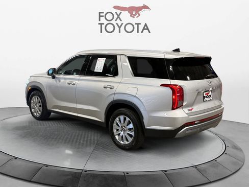 Used 2025 Hyundai Palisade SEL FWD image 4
