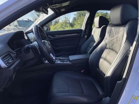 Used 2021 Honda Accord Sport image 8