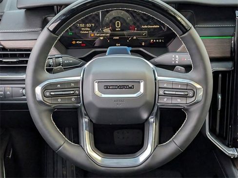 New 2026 GMC Acadia Denali w/ Super Cruise Package image 10