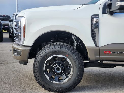 New 2026 Ford F350 King Ranch w/ Tremor Off-Road Package AWD/4WD image 7