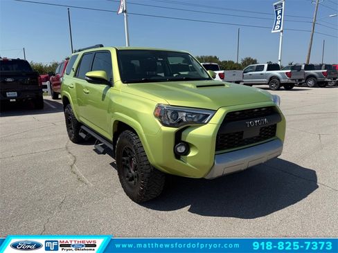 Used 2023 Toyota 4Runner TRD Off-Road Premium image 1