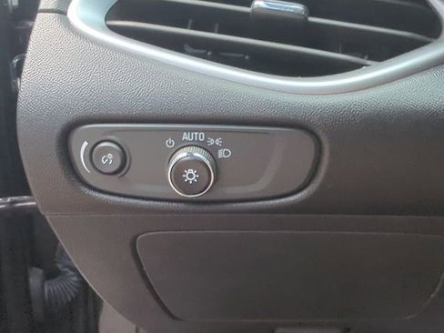 Used 2023 Chevrolet Malibu LS FWD image 18