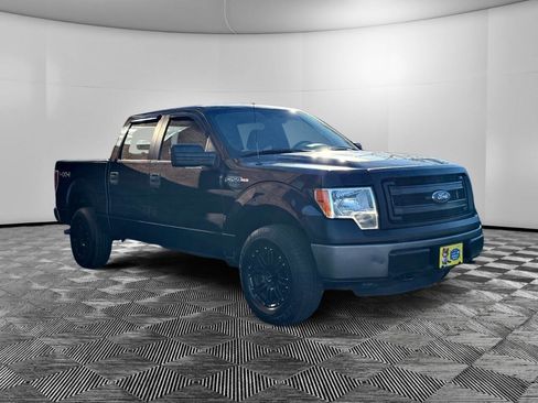 Used 2014 Ford F150 XL w/ Trailer Tow Package image 3