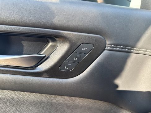 Certified 2023 Nissan Pathfinder Platinum w/ Cargo Package image 12