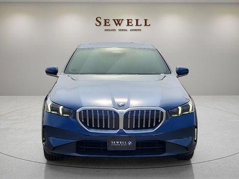 New 2027 BMW 530i xDrive w/ Premium Package AWD/4WD image 8
