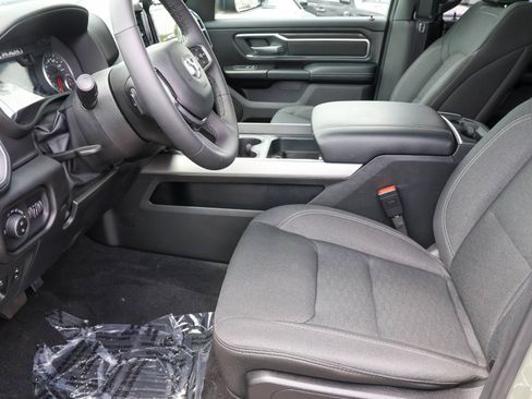 New 2026 RAM 1500 Big Horn AWD/4WD image 4