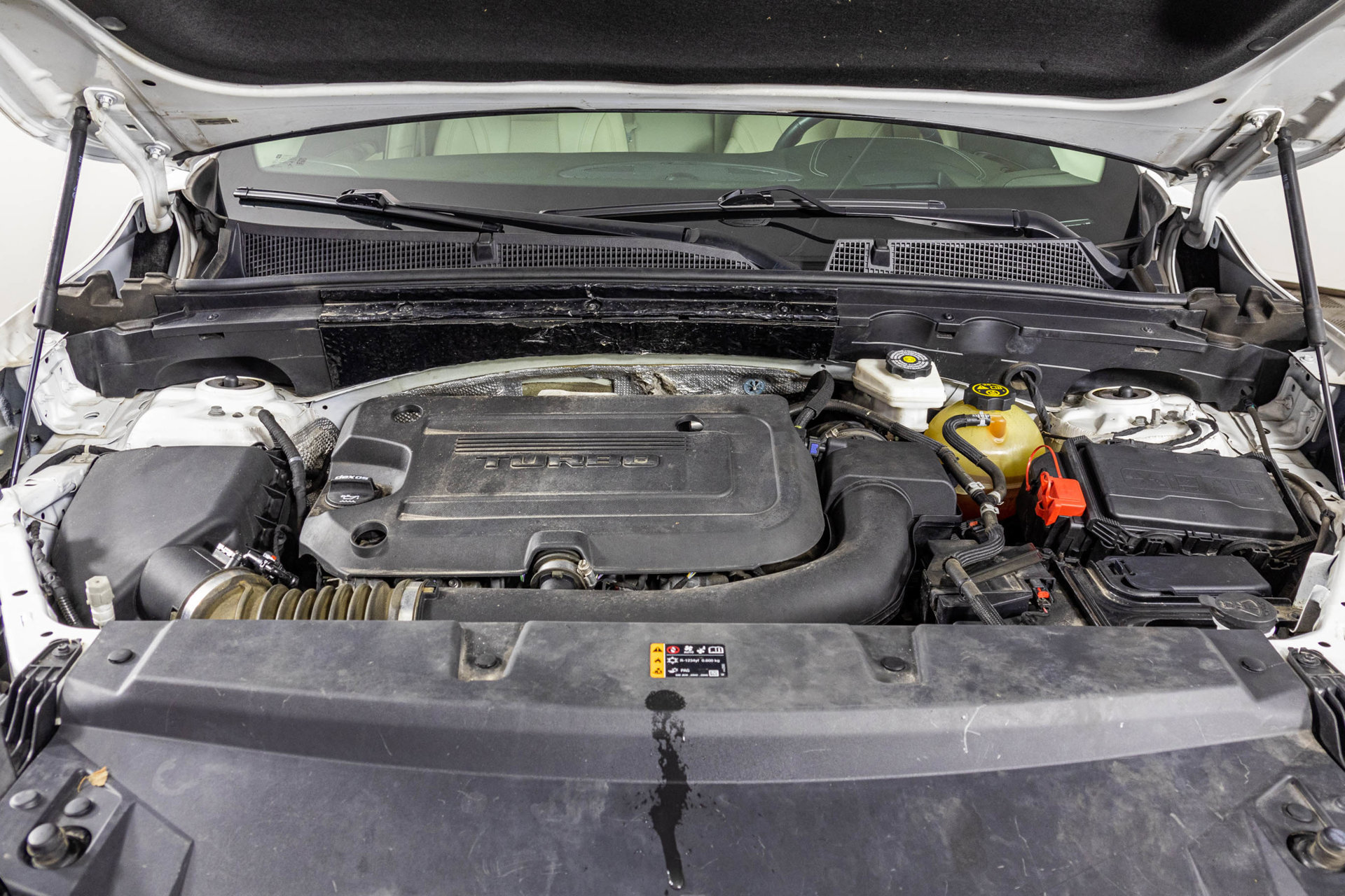 Used 2022 Buick Envision Essence w/ Technology Package I FWD image 51