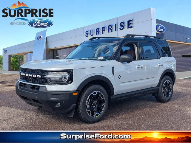 New 2026 Ford Bronco Sport Outer Banks w/ Outer Banks Tech Package+ AWD/4WD image 1