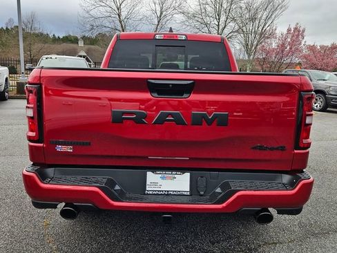 New 2026 RAM 1500 Big Horn AWD/4WD image 4