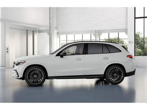 New 2026 Mercedes-Benz GLC 300 image 34