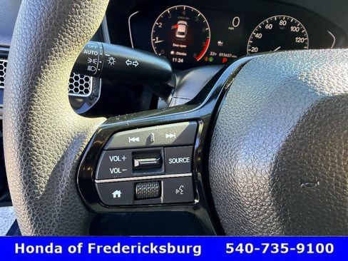 Certified 2025 Honda Civic LX image 31