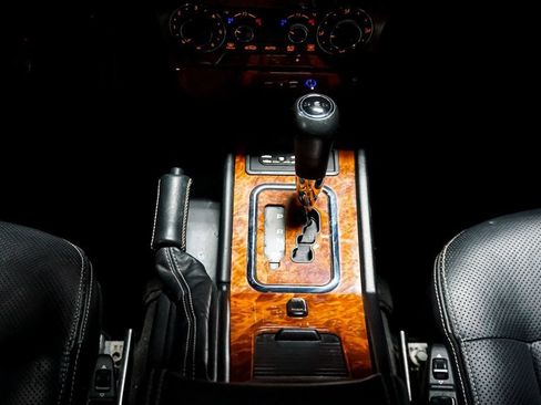 Used 2011 Mercedes-Benz G 55 AMG 4MATIC image 43