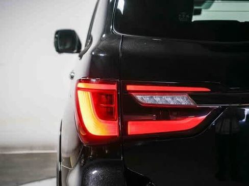 Used 2021 INFINITI QX80 Premium Select w/ All-Season Package image 9