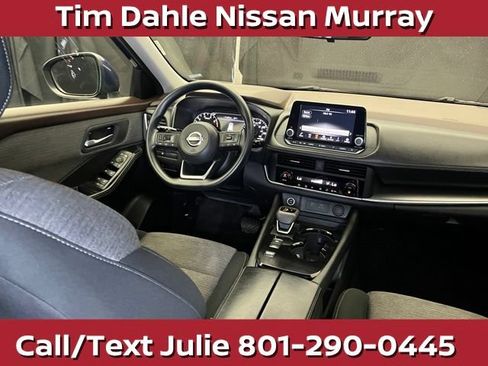 Used 2023 Nissan Rogue SV FWD image 20