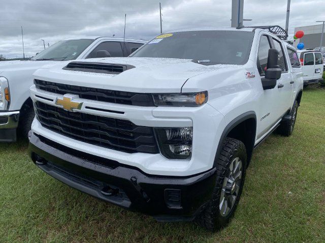Used 2024 Chevrolet Silverado 2500 Custom w/ Custom Value Package AWD/4WD image 3
