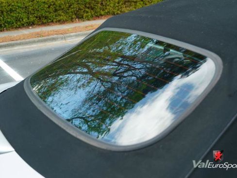 Used 2005 Jaguar XK8 Convertible image 36