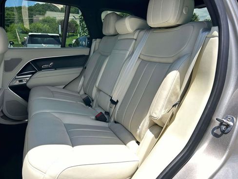 Certified 2023 Land Rover Range Rover SE AWD/4WD image 10