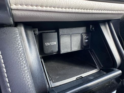 Used 2018 Toyota Corolla iM w/ All-Weather Mat Package FWD image 31
