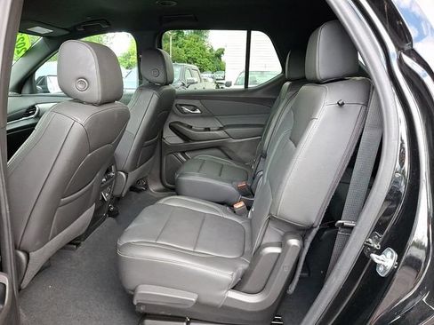 Certified 2023 Chevrolet Traverse LT w/ LT Premium Package AWD/4WD image 10